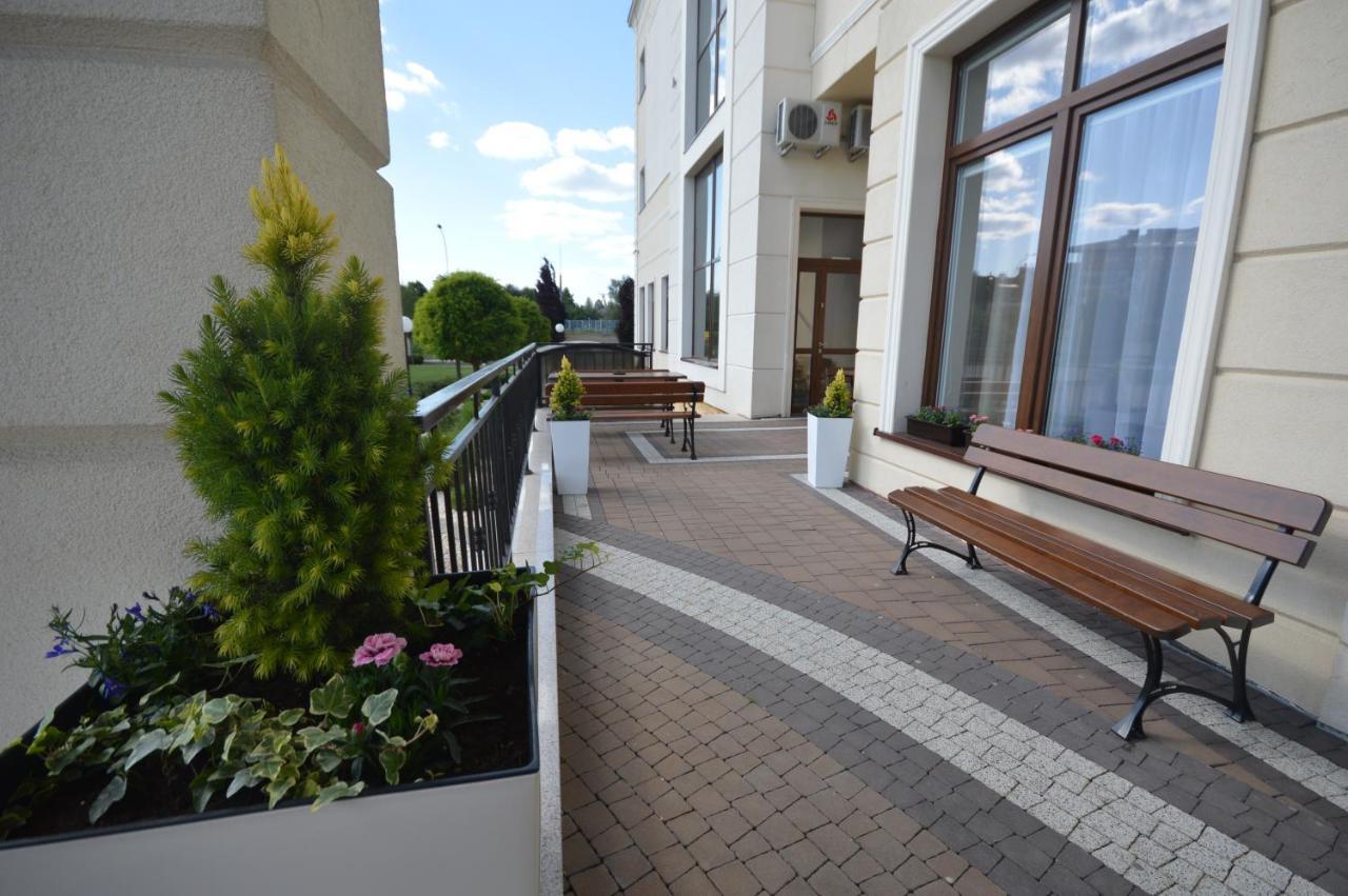 Alabaster Rezydencja Rzeszów Exterior foto